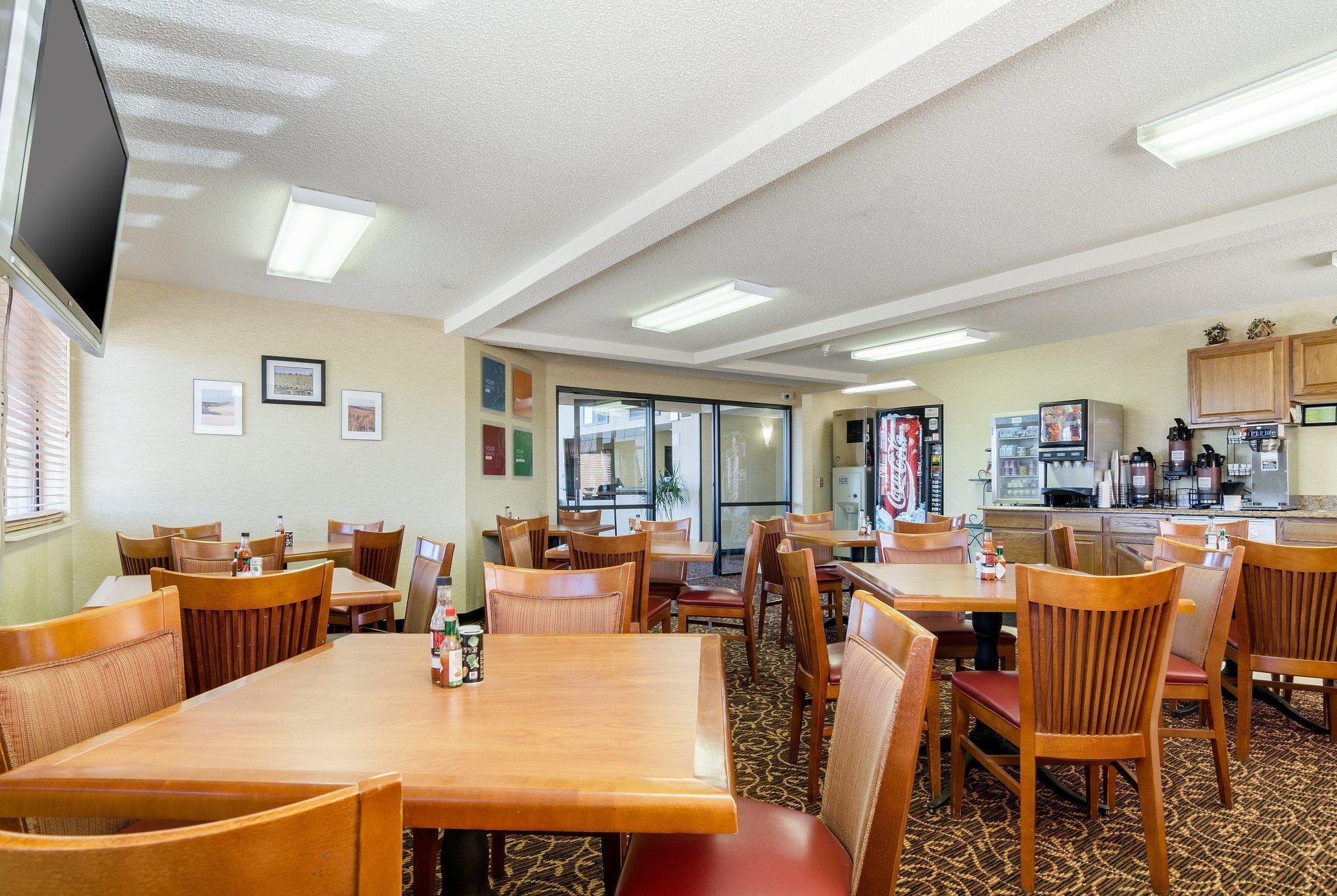 Quality Inn Goodland I-70 Exteriör bild